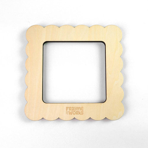 Stretcher Frame | Needlepoint Scallop Square Medium